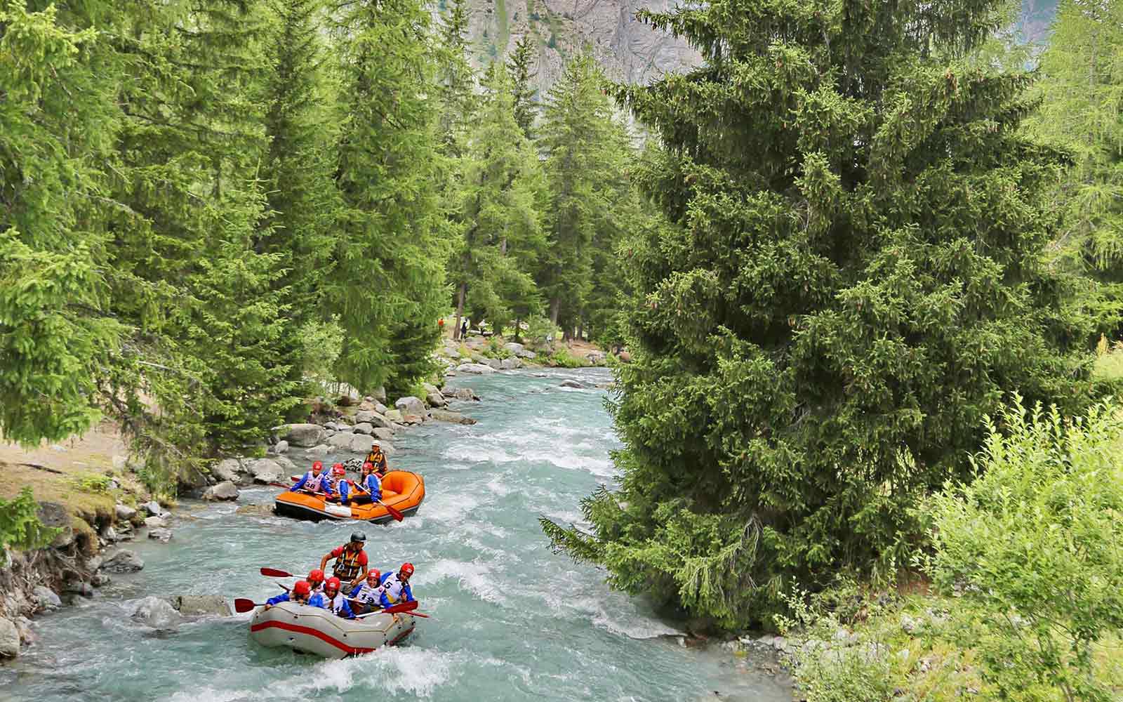 rafting la thuile valle d'aostaitaly